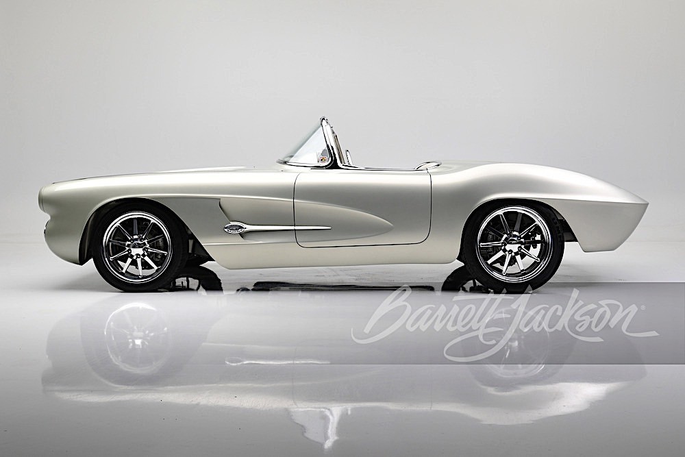 LS7-Powered 1962 Chevrolet Corvette Restomod