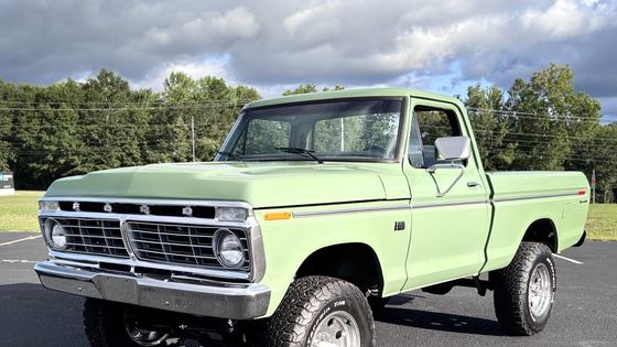 1975 Ford F-100 Custom 4x4