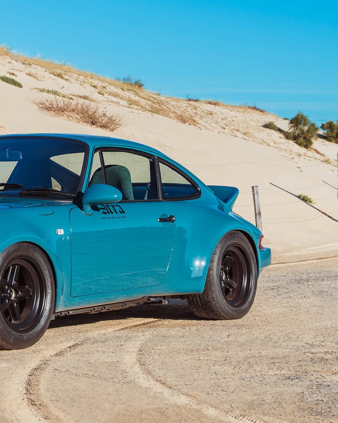 Atra Porsche 930 by Machine Revival
