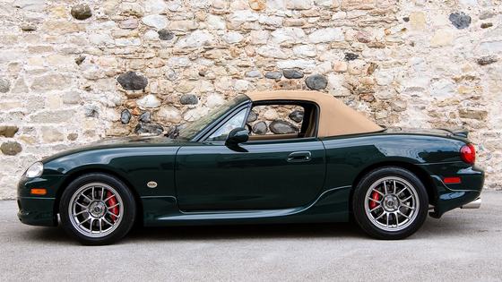 2001 Mazda MX-5 Miata Special Edition by Flyin’ Miata