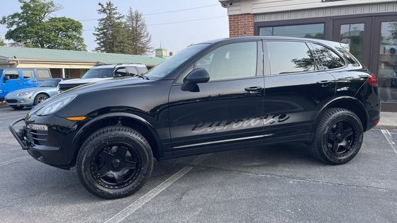 2011 Porsche Cayenne by RMS Motors