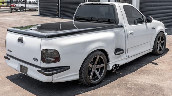 2001 Ford F-150 SVT Lightning