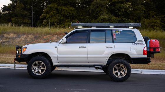 2000 Lexus LX470 Modified by Jacke30
