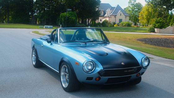 1983 Fiat Pininfarina Spider Azzurra by Carltest