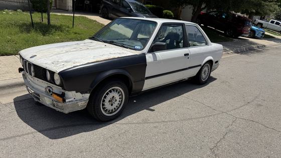 Shitbox BMW E30