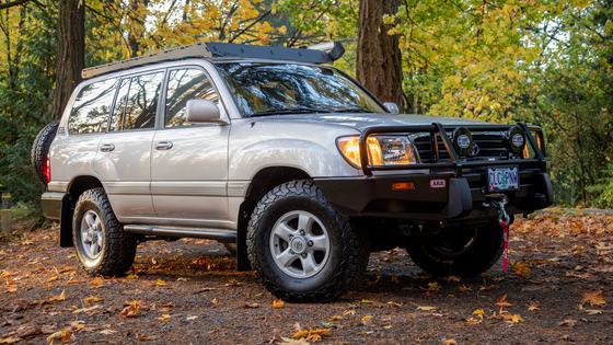 2000 Toyota Land Cruiser UZJ100 by CascadiaLC