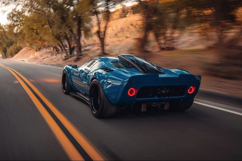 580hp Ford Racing 52XS-Powered Ruffian GT40