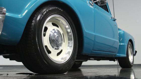 LS-Powered 1967 GMC C10 Stepside Restomod