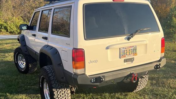 2001 Jeep Cherokee Sport 4×4 by bsutliff