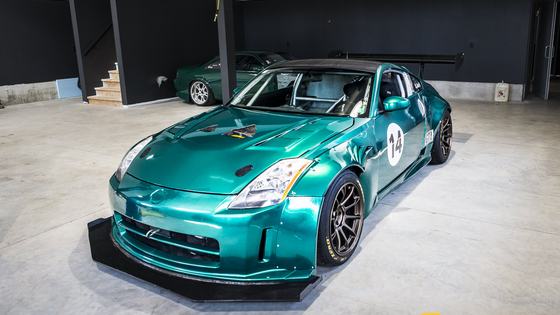 2003 Nissan 350Z by Sasha Anis