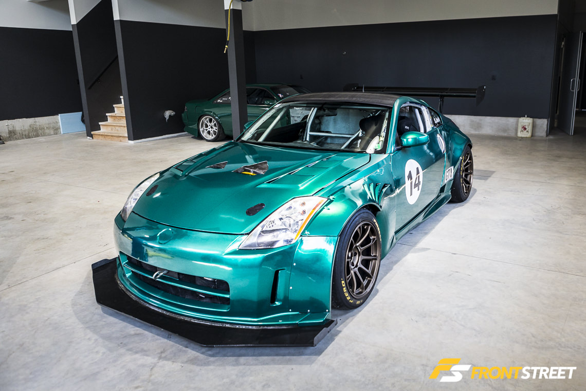 2003 Nissan 350Z by Sasha Anis