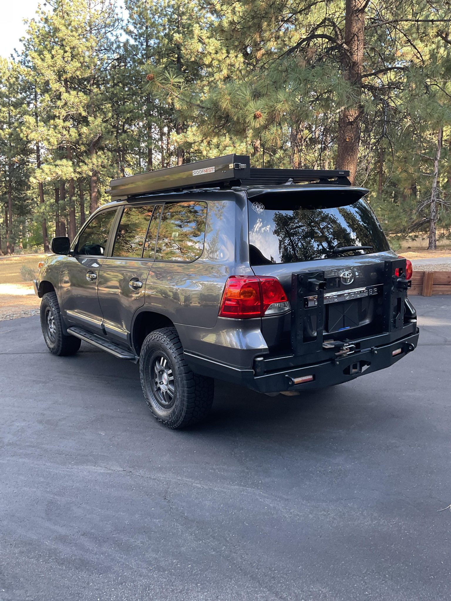 2014 Toyota Land Cruiser URJ200 by ckgreen06