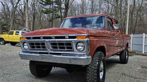 1977 Ford F-250 Custom Crew Cab Highboy 4×4
