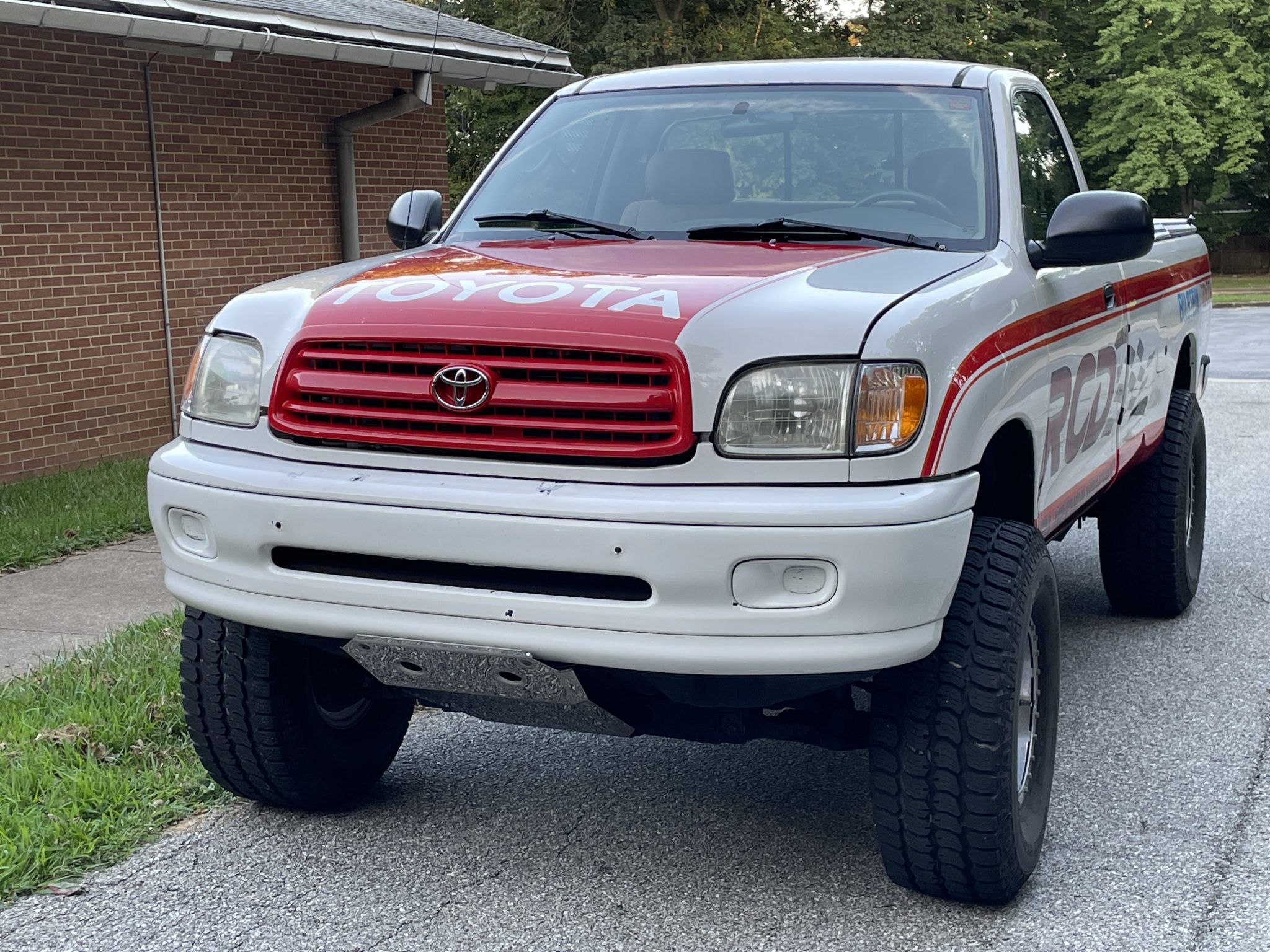 2000 Toyota Tundra by Race Car Dynamics