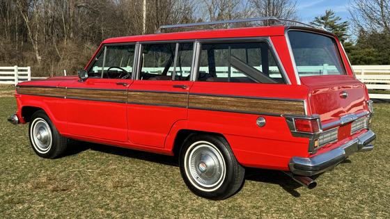 1977 Jeep Wagoneer Custom