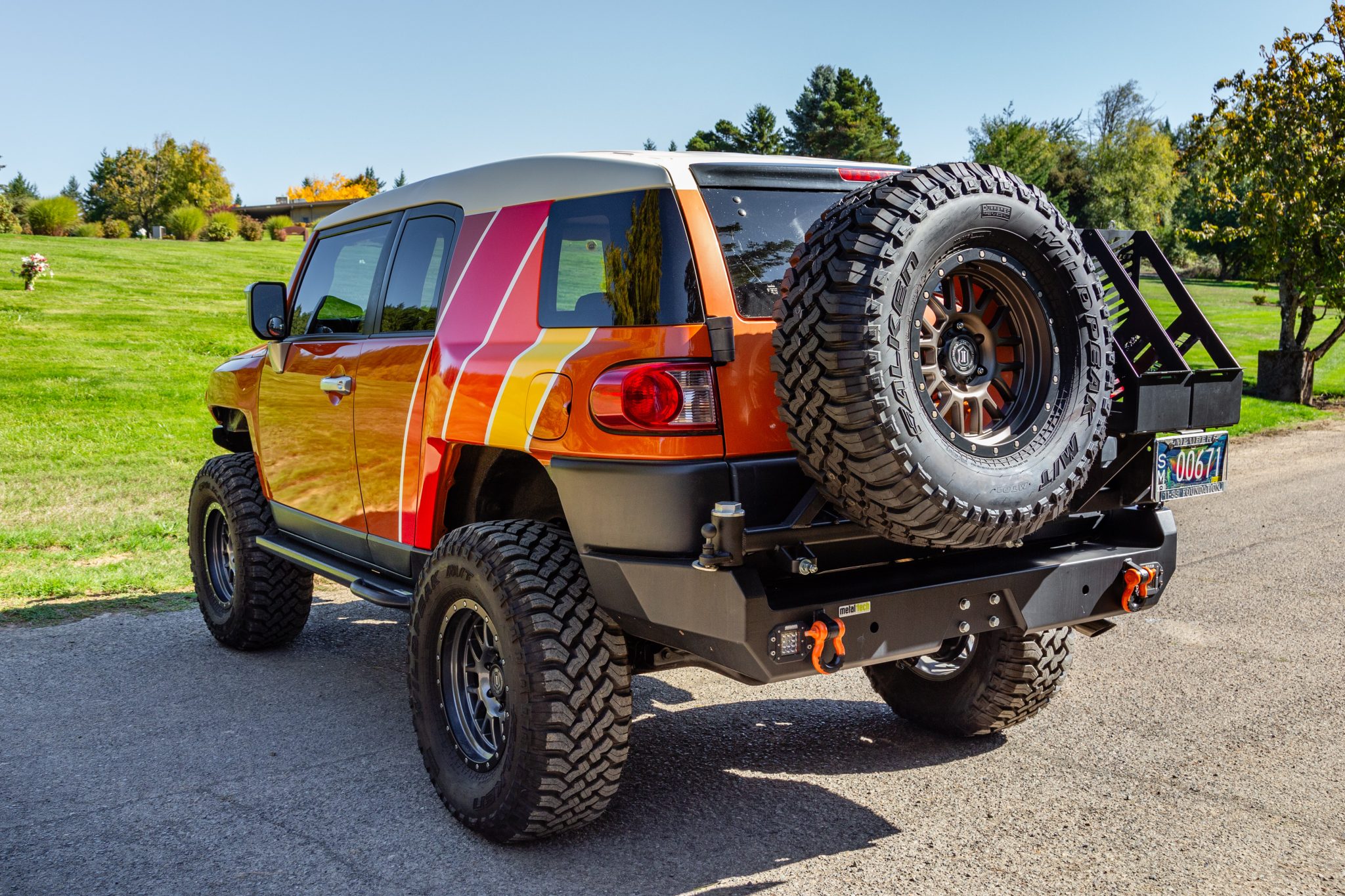 Modified 2007 Toyota FJ Cruiser with Lift and Icon Wheels