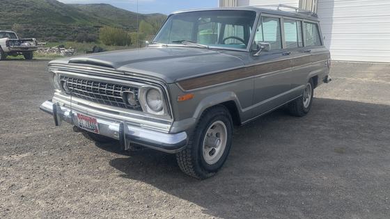 1977 Jeep Wagoneer Custom