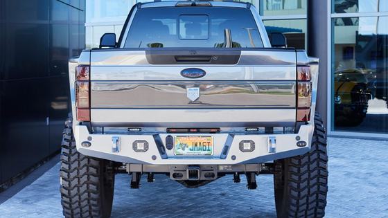 2022 Ford F-350 Super Duty Lariat by Sintor