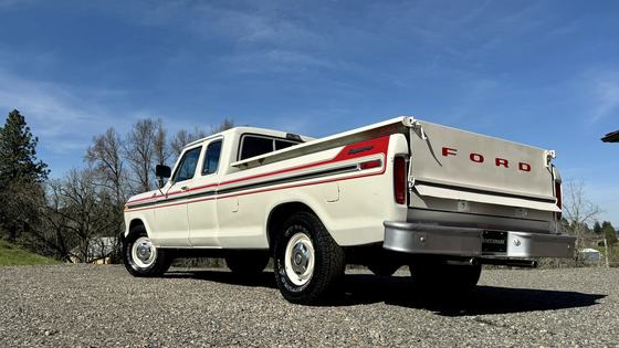 1977 Ford F-150 Custom Explorer SuperCab