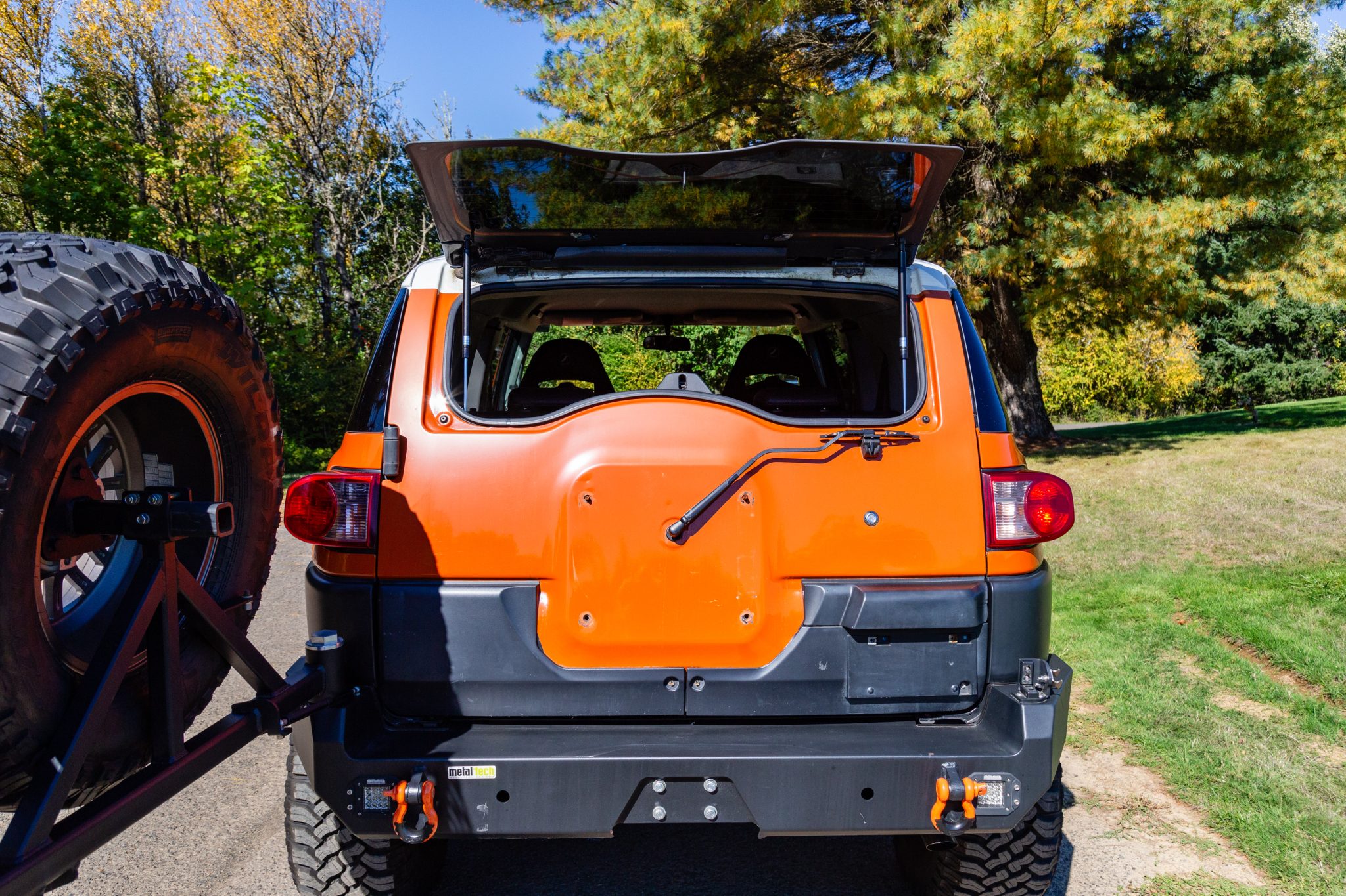 Modified 2007 Toyota FJ Cruiser with Lift and Icon Wheels