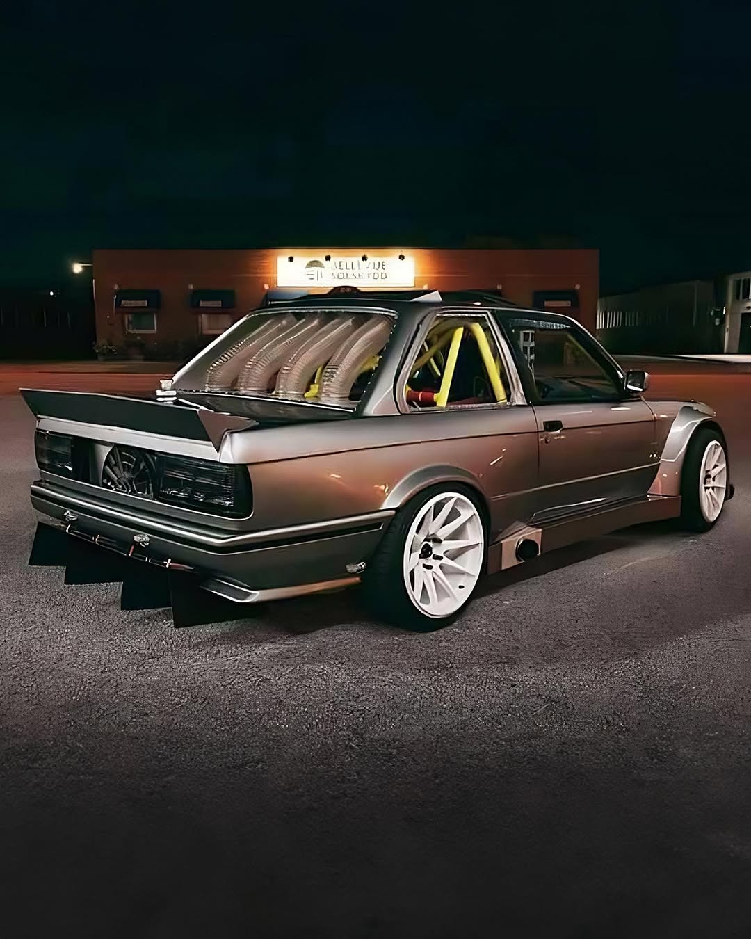 S85 V10-Powered BMW E30