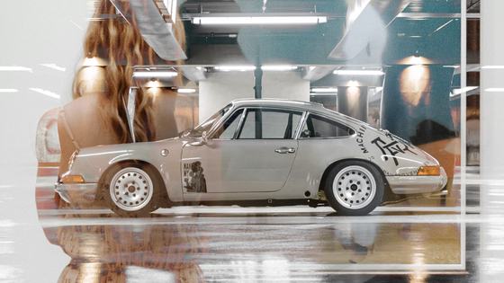 Porsche 911 Restomod by Machine Revival