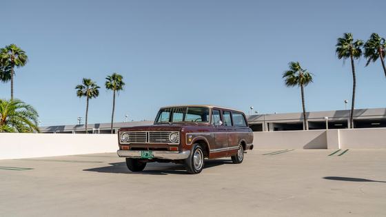 1973 International Harvester Travelall 1010 Custom