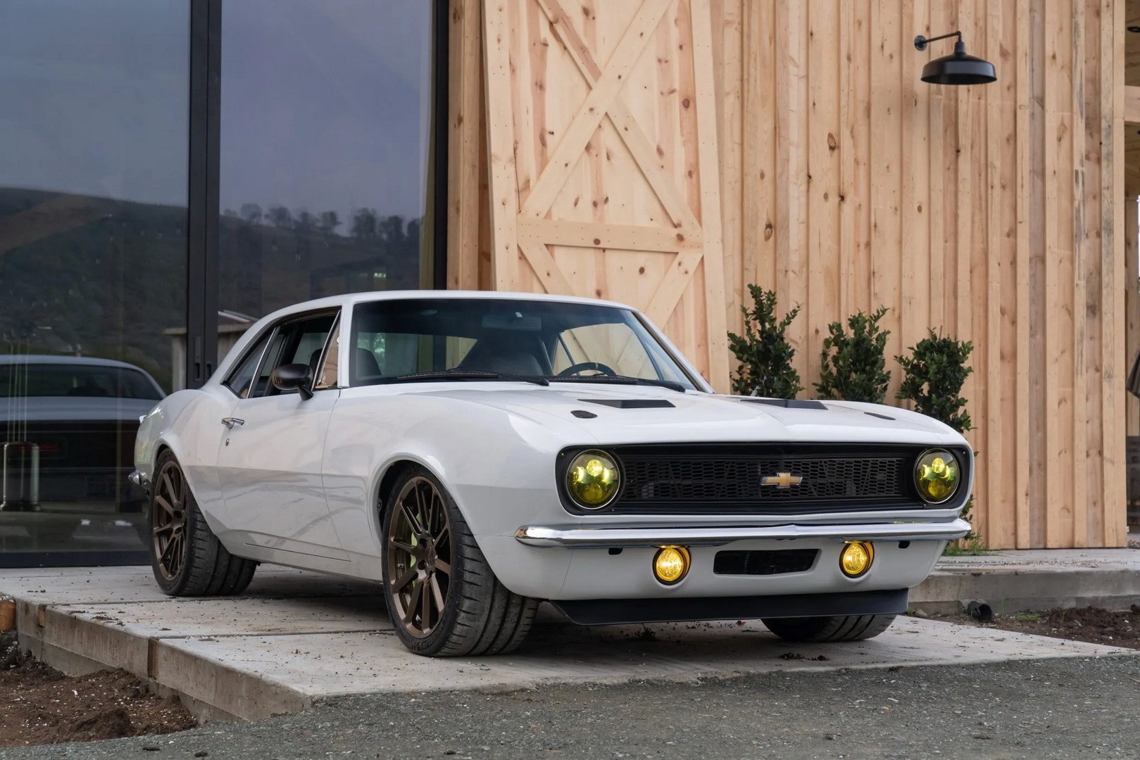 650hp LT4-Powered 1967 Chevrolet Camaro Restomod