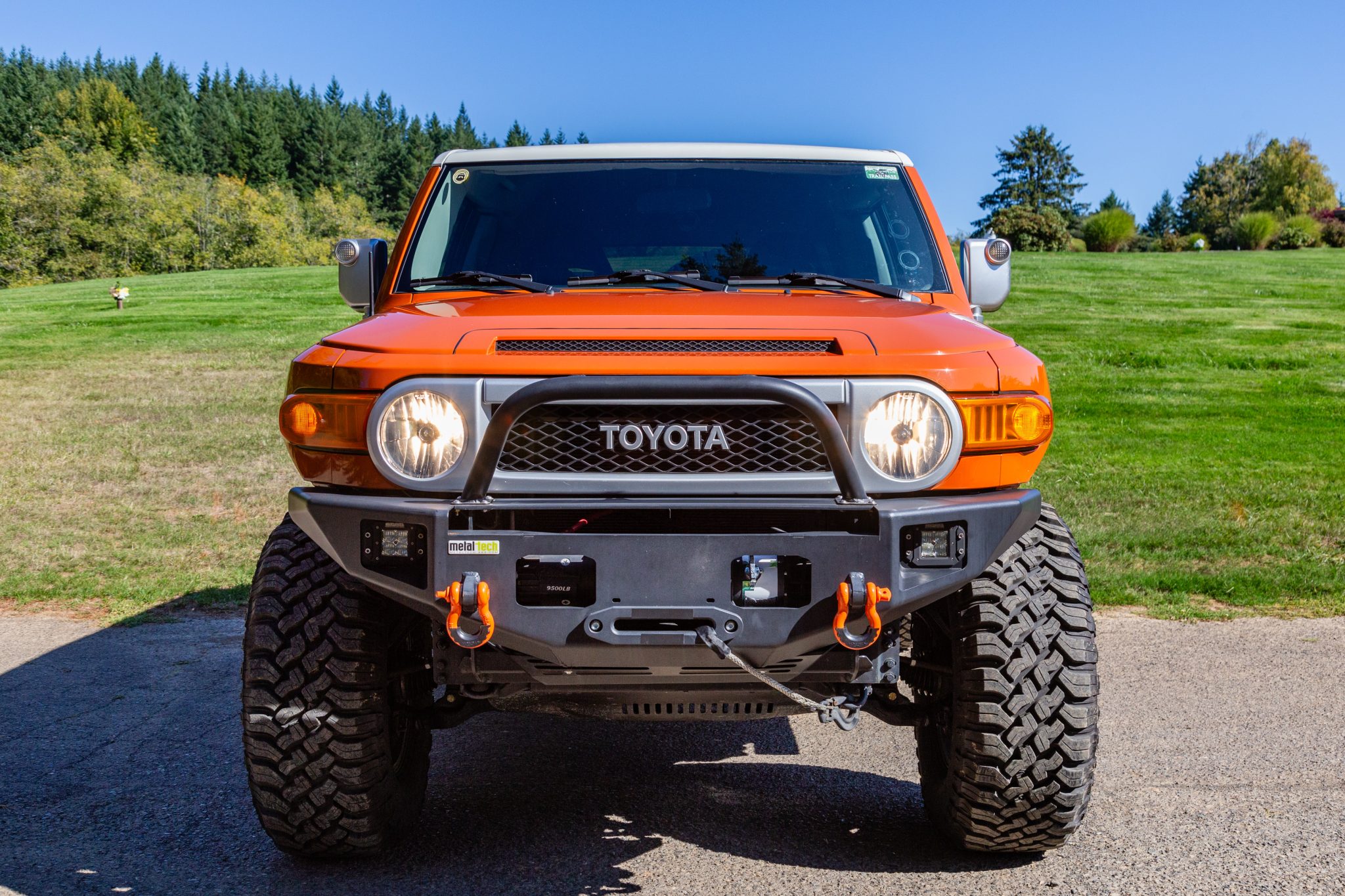 Modified 2007 Toyota FJ Cruiser with Lift and Icon Wheels