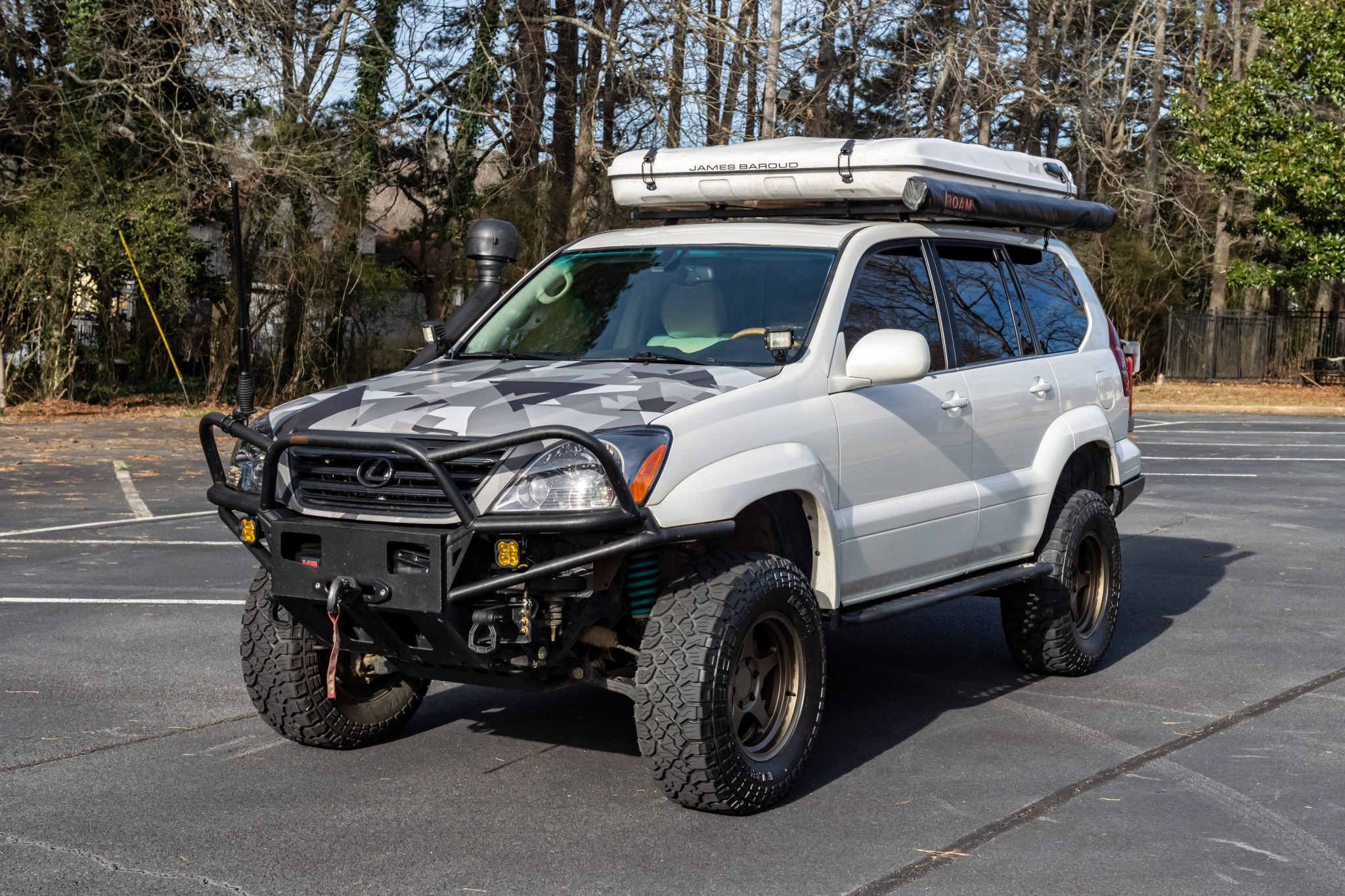 2004 Lexus GX470 by midknight