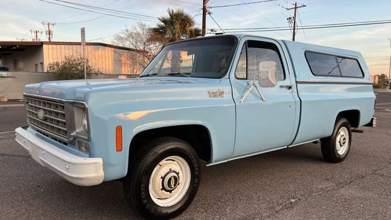 1976 Chevrolet C20 Custom Deluxe 3-Speed