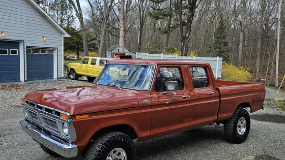 1977 Ford F-250 Custom Crew Cab Highboy 4×4