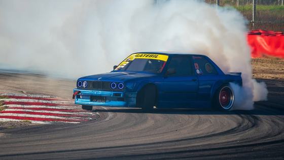 Liam Kling's BMW E30 Drift Build