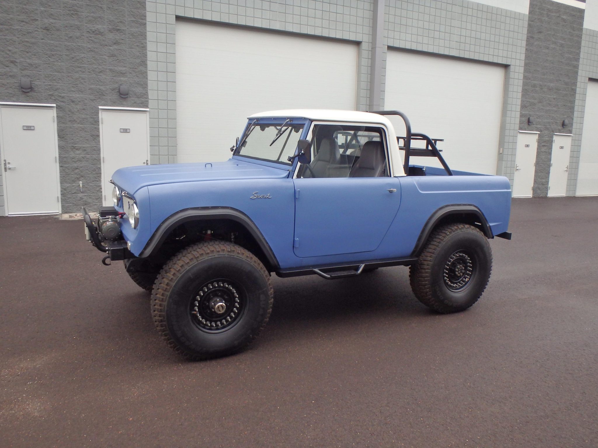 4.3L V6-Swapped 1962 International Harvester Scout 80