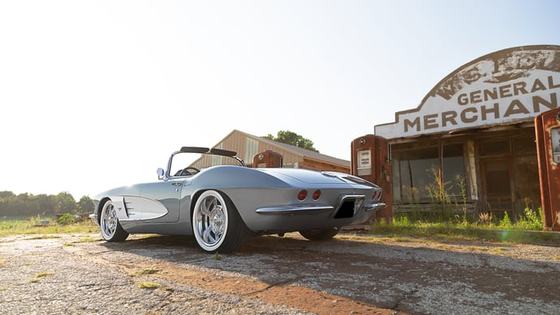 535hp LT1-Powered 1961 Corvette by Heartland Customs