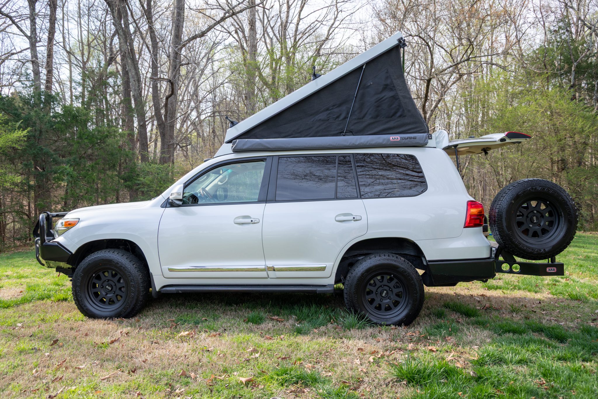 2014 Toyota Land Cruiser URJ200 Overland by WC54Fann