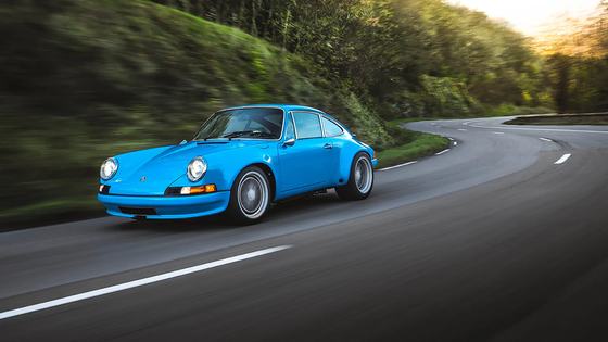 Porsche 911 Restomod by Machine Revival