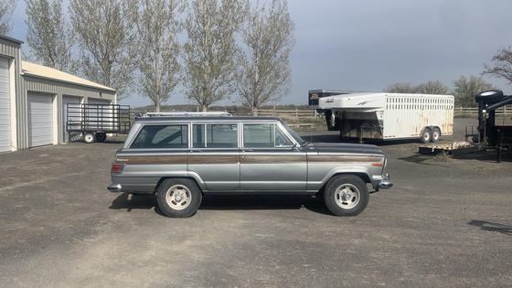 1977 Jeep Wagoneer Custom