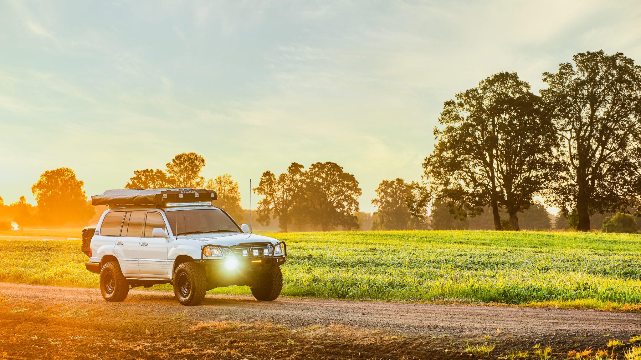 2005 Lexus LX470 Overland Build