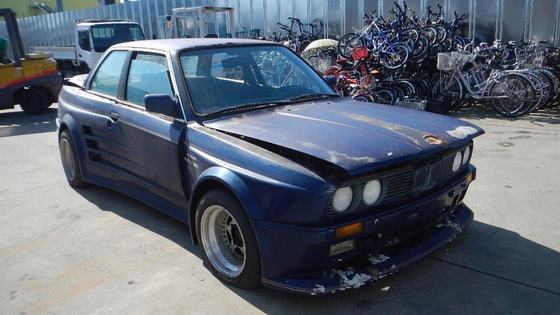 Widebody BMW E30 with Folger Kit