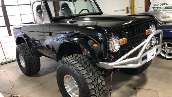 1977 Ford Bronco by dkyranakis