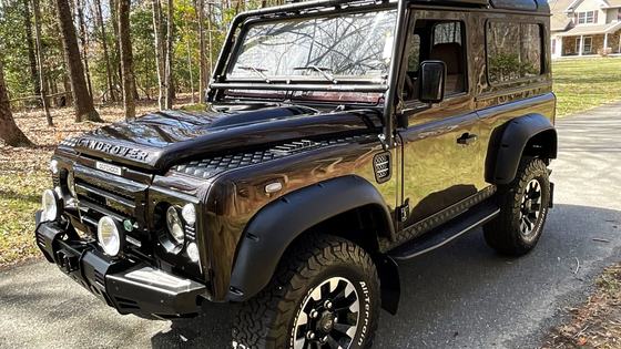 1986 Land Rover 90 by Unknown Builder