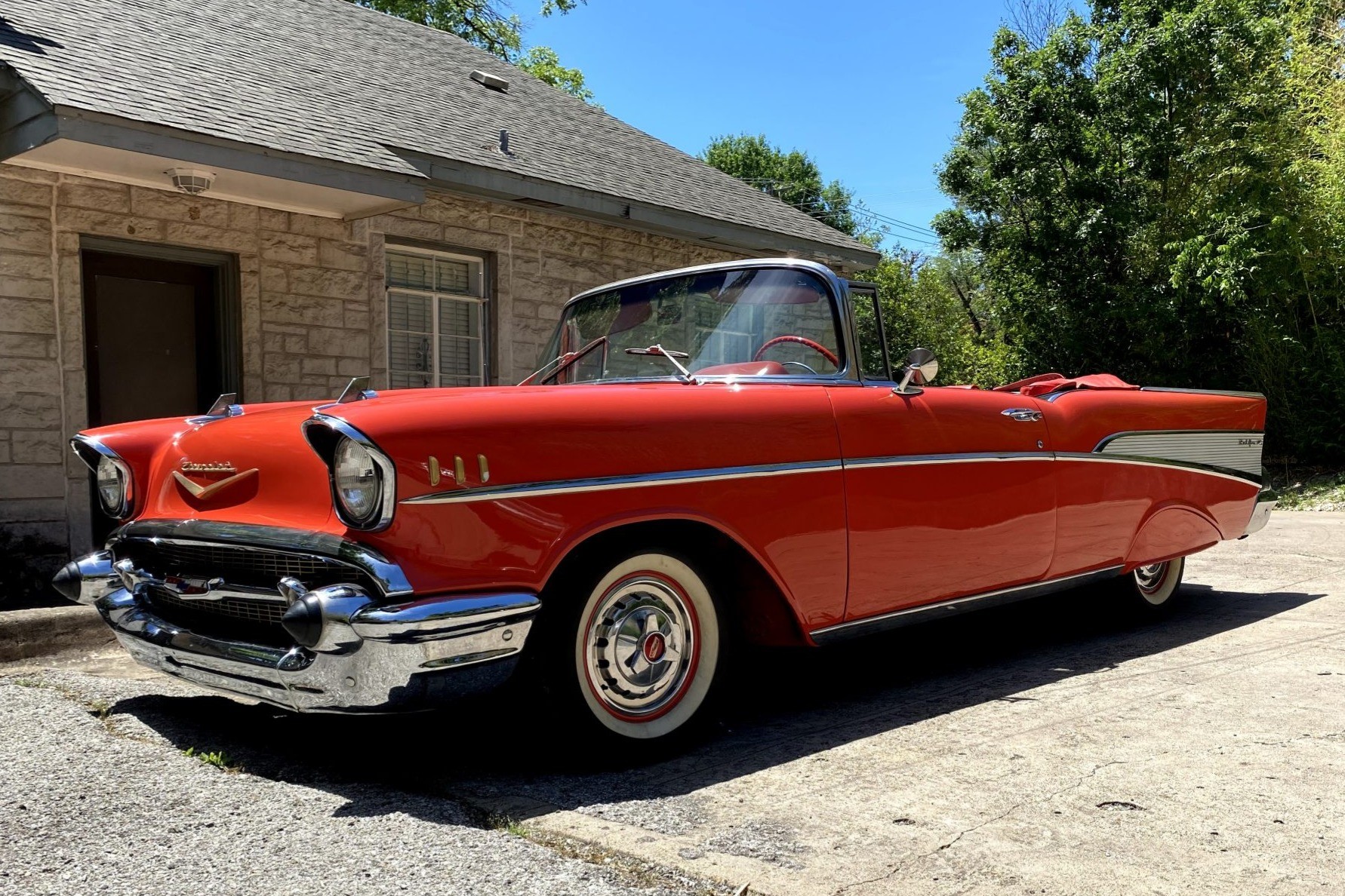 5.7-Liter V8 Chevrolet Bel Air Convertible