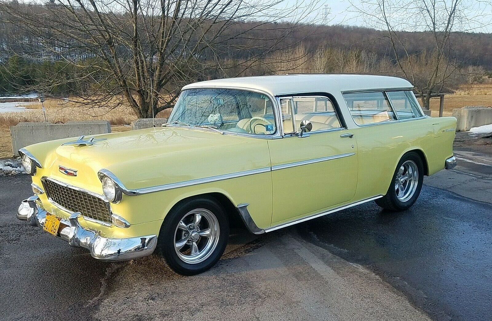 Restomod 1955 Chevrolet Nomad with Modern V8