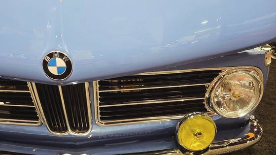 BMW 2002 by Manofied