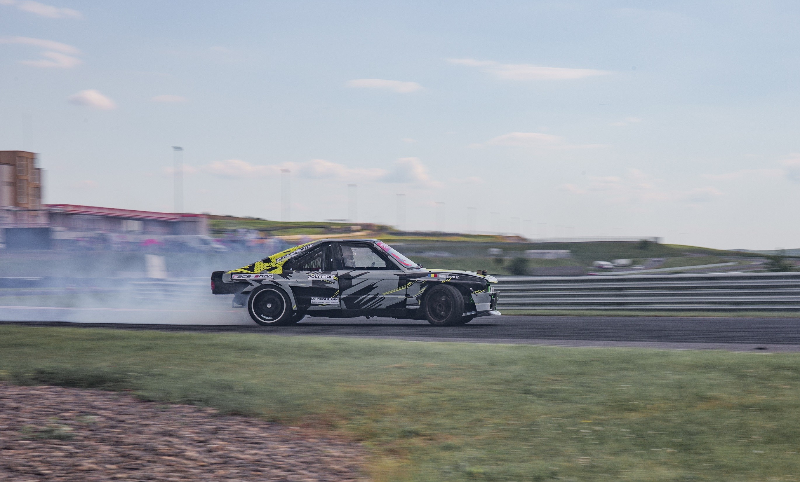550hp Turbocharged V8 BMW E30 Drift Car