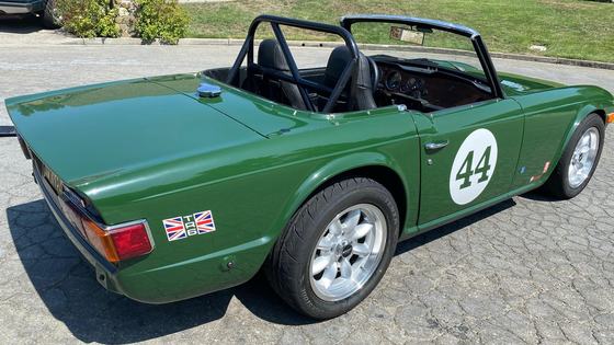 1975 Triumph TR6 Modified by RJFJR