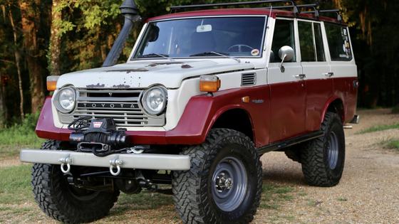 1977 Toyota Land Cruiser FJ55 with Mosley Motors 4.4L