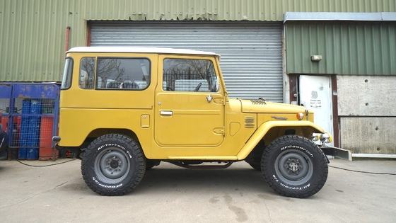 Lexus V8-Powered Toyota Land Cruiser FJ40 Restomod