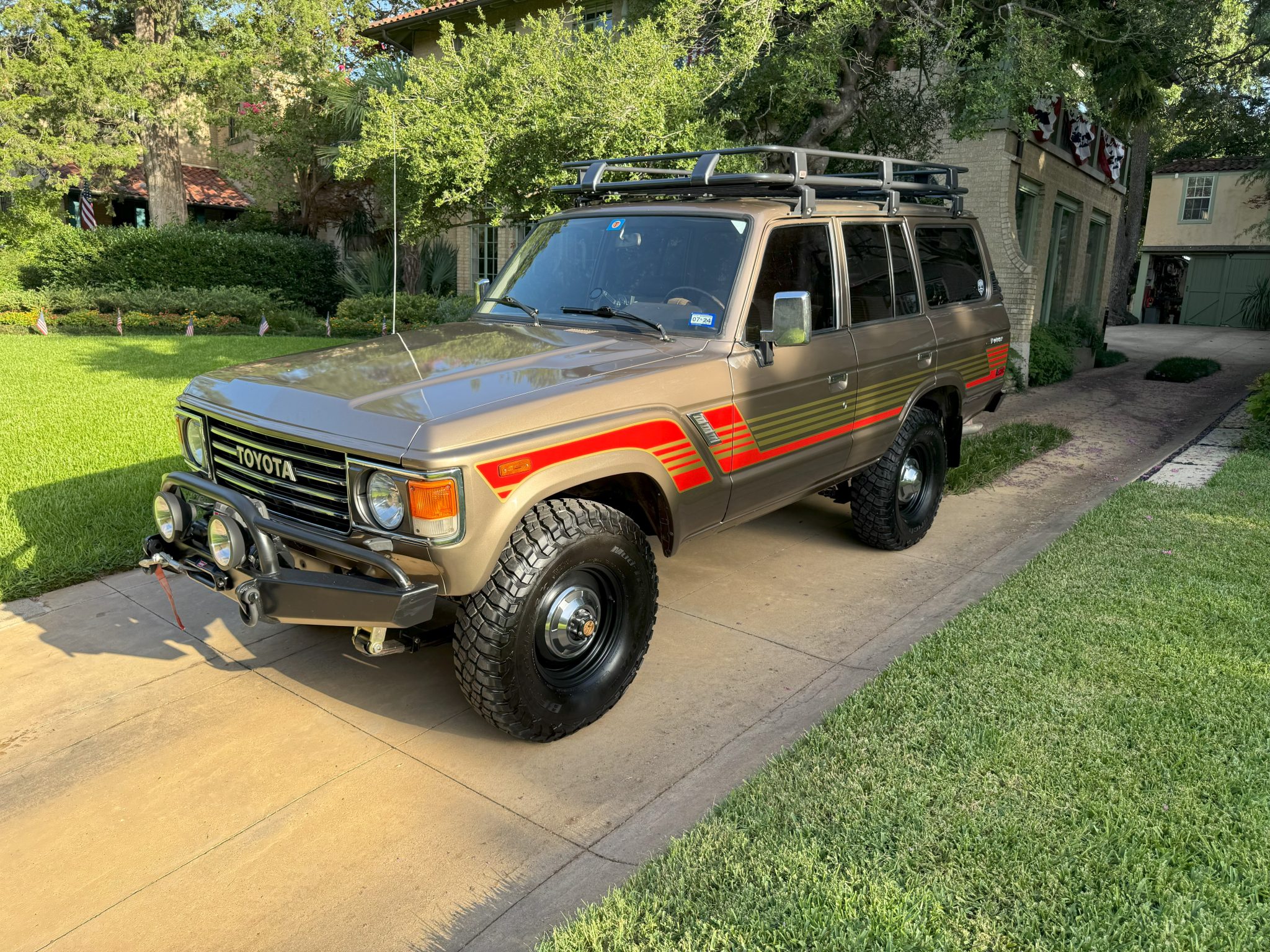 1985 Toyota Land Cruiser FJ60 Modified